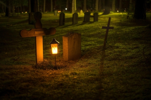 cemetery-cross-dark-720730